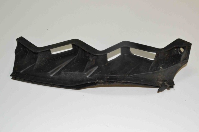Suport bara de protecție dreapta față VW PASSAT B6 3C2 2007 OEM: 3C0807890 2382942