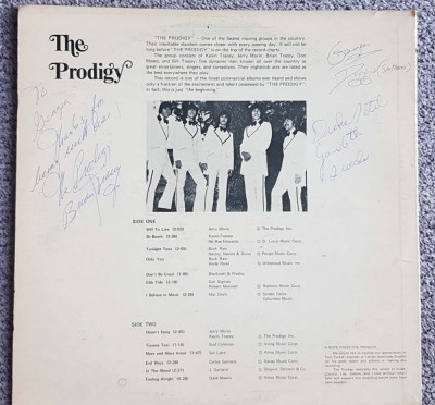 Vinil original SUA , The Prodigy, cu autografe originale componentii trupei foto