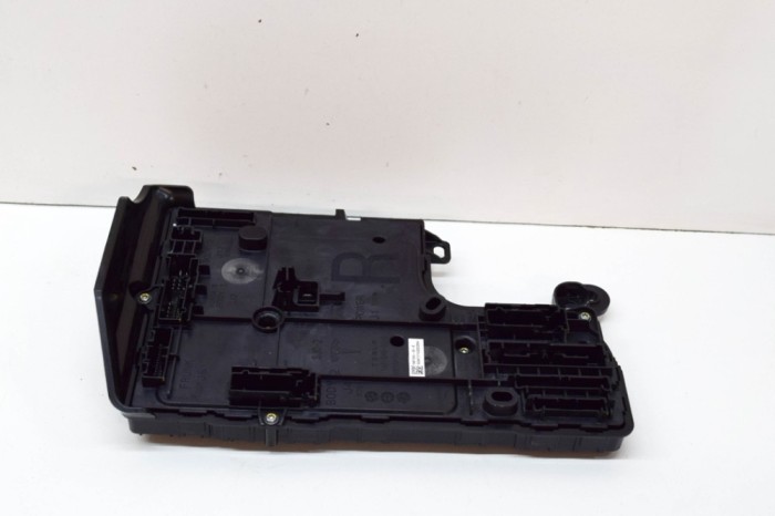 Modul de confort TESLA MODEL 3 2021 OEM: 1497848-00-E,1567454-00-B,1566853-00-A 20808014
