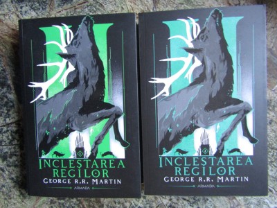 Inclestarea regilor 2 volume Seria Cantec de gheata si foc 2, George R.R. Martin foto