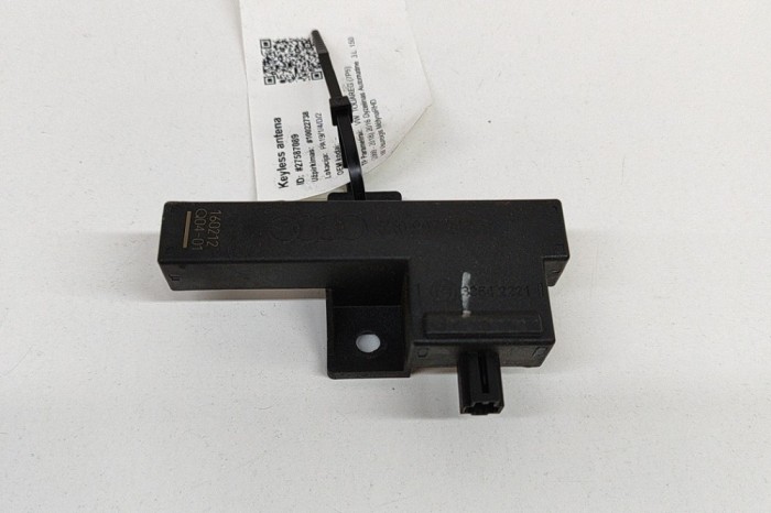 Antena Keyless Entry VW TOUAREG 7P5 2016 OEM: 8K0907247 27587089