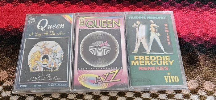 QUEEN LOT 3 CASETE