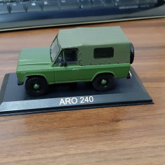 ARO 240 DEAGOSTINI . MASINI DE LEGENDA ,SCALA 1/43