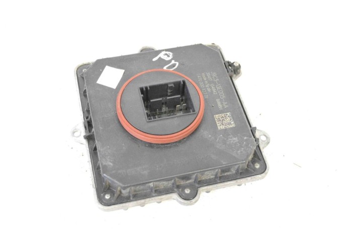 Unitate de control lumini LED JAGUAR E-PACE X540 2018 OEM: J9C3-13E005-AA 12166565