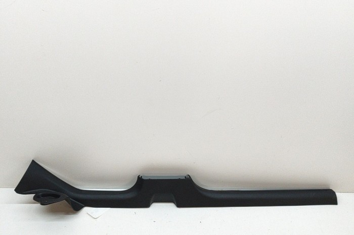 Ornament prag interior st&acirc;nga față VW T-ROC A11 2023 OEM: 2GA853371B | 27916327