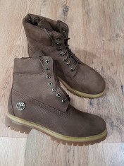 Bocanci barbat TIMBERLAND originali noi piele nubuck wateproof 41,5 ! foto