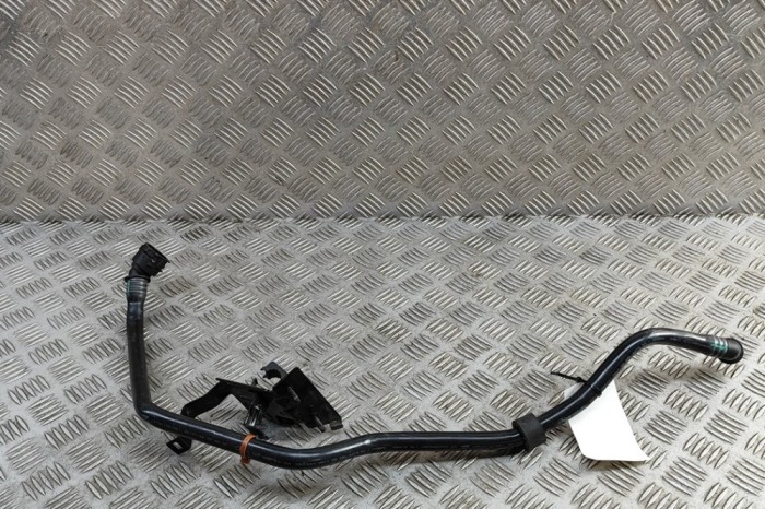 Furtun de lichid de răcire MERCEDES-BENZ GLE W167 2024 OEM: A1678304004 31091085