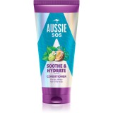 Aussie SOS Sooth &amp; Hydrate balsam hidratant pentru păr 200 ml