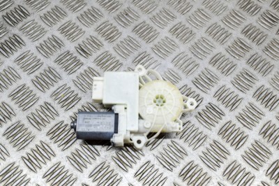 Motor macara geam ușă dreapta față BMW 3 G20, G28 2019 OEM: 8495866,C80698-101 21164682 foto