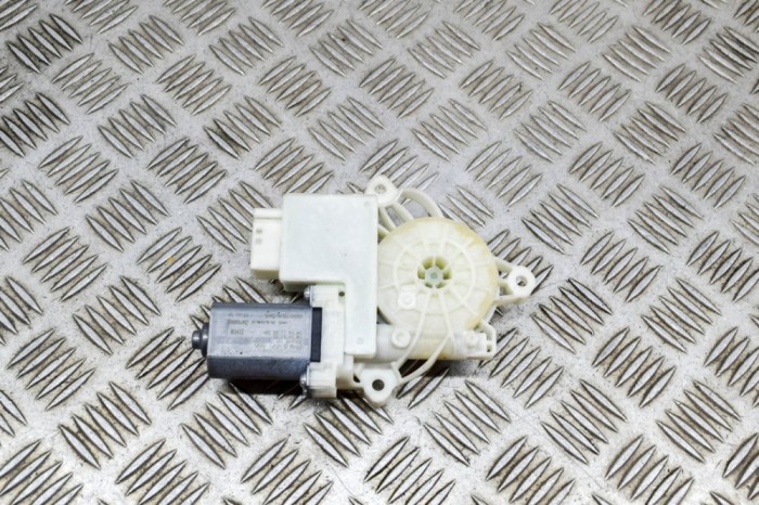 Motor macara geam ușă dreapta față BMW 3 G20, G28 2019 OEM: 8495866,C80698-101 21164682