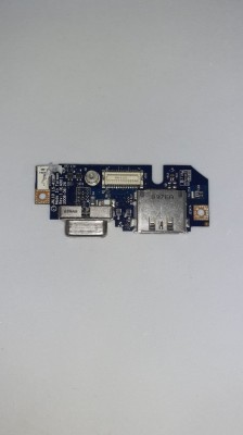 Dell Latitude E4300 eSATA VGA-Out Board LS-415BP foto