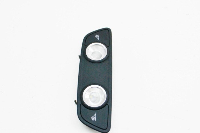 Iluminare interioară AUDI Q7 4M 2016 OEM: 4M0947111,8W0947111 | 13985830