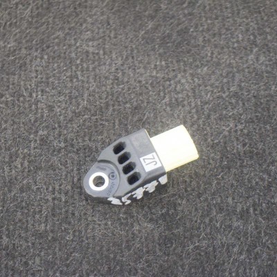 Senzor de impact st&amp;acirc;nga spate LEXUS NX _Z1_ 2015 OEM: 89831-78020 10615246 foto
