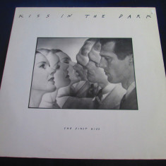 Kiss In The dark 0 The First Kiss _ vinyl,LP _ Mercury (1989, Europa)