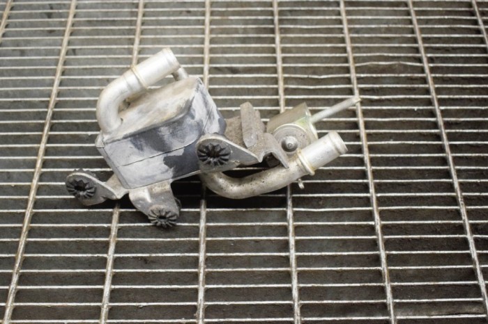 Răcitor de ulei CHEVROLET VOLT 2012 OEM: 25937422 | 11086351