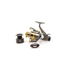 Mulineta KT5000A pescuit, DIAMANT alb cu baitrunner