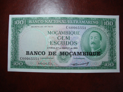 MOZAMBIC 100 ESCUDOS 1961 UNC foto
