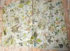 Fragment de broderie textilă cu fir metalic și mătase policromă, posibil Franța sau Portugalia, cca 1700&ndash;1750