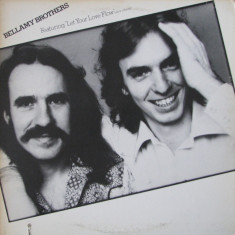 VINIL Bellamy Brothers ‎– Featuring "Let Your Love Flow" ( VG+ )