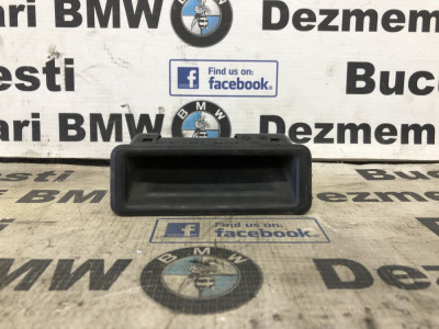 Buton deschidere portbagaj original BMW E82,E88,E90,E91,E92,E60,X1,X5,X6 foto