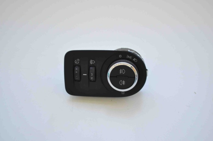 Modul de control comutator faruri OPEL ZAFIRA TOURER C P12 2014 OEM: 13294819 1505523