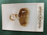 Fotografie atelier fotografic CABIET -PORTRAIT , Colonel al Armatei Romane ,cu decoratie Regatul Romaniei anii 1900 .Dimensiuni 16 cm x 11 cm