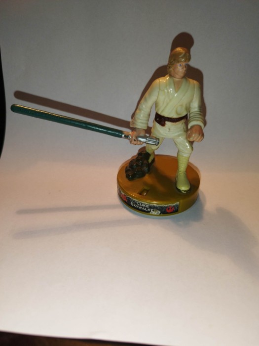 bnk jc Hasbro 2005 Star Wars Attacktix - SW3/21 Luke Skywalker
