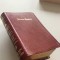 HOLY BIBLE- NEW KING JAMES VERSION/ WORDS OF CHRIST IN RED. MARGINI AURITE/CUTIE
