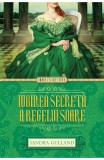 IUBIREA SECRETA A REGELUI SOARE - SANDRA GULLAND