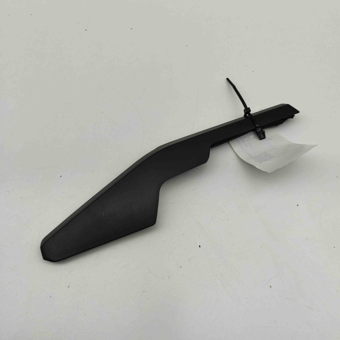 Chedar geam ușă dreapta față AUDI Q4 SUV F4B 2024 OEM: 89A837096