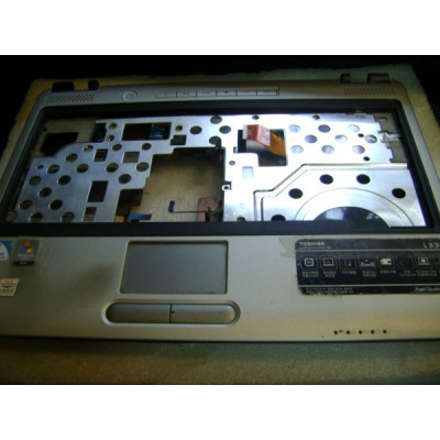 Carcasa inferioara - palmrest laptop Toshiba Satellite L332 foto