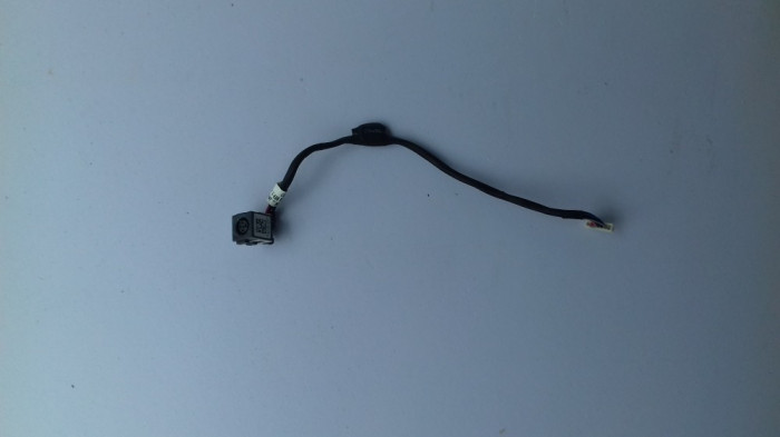 Mufa de alimentare Dell Latitude E6520 (20NP9)