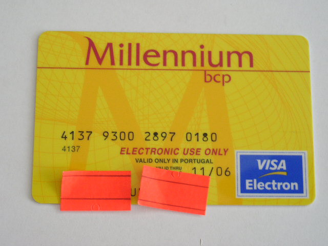 B12 23 - Card bancar foarte vechi - piesa de colectie