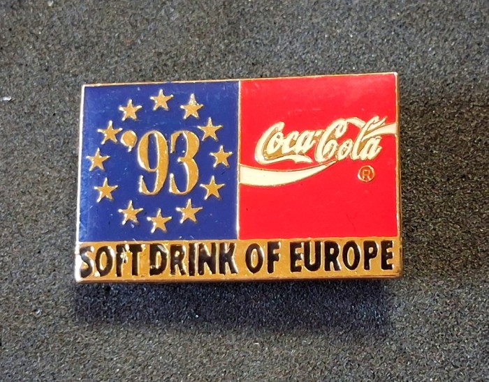 Insigna - "COCA COLA"