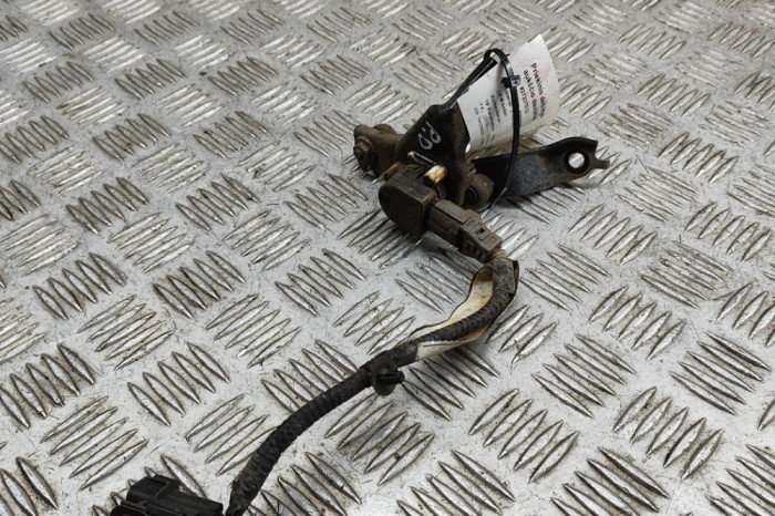 Senzor de nivel &icirc;nălțime dreapta față HONDA CIVIC X Hatchback FC_, FK 2018 OEM: 51820-TGH-A01,32208-TEA-R001 | 27237033