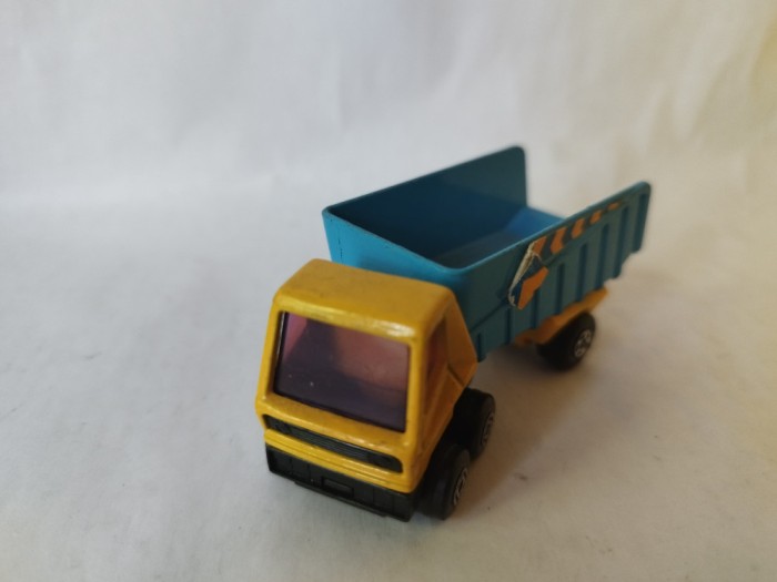 bnk jc Matchbox 50d - Articulated Truck