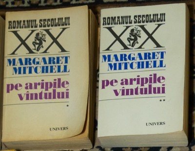 Margaret Mitchell - Pe aripile vantului (2 volume) foto