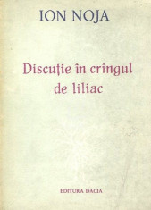 Discutie in crangul de liliac foto