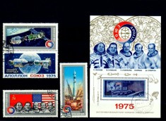 Lot URSS 1975 - Seria Completă + Coliță &bdquo;Soyuz-Apollo&rdquo;, Cosmos, Echipaje, Nave Spatiale (Mi. 4371-4 + Bloc 105) - Ștampilat -A101