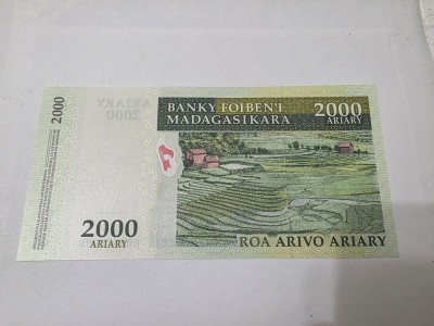 bancnota madagascar 2000 a 2007-2014 foto
