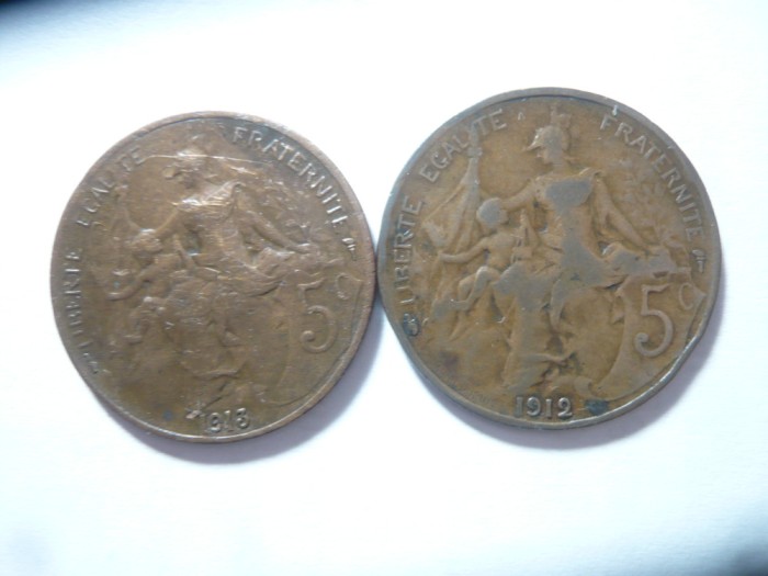 2 Monede 5c Franta 1912 1913 , cal.buna- f.buna , bronz