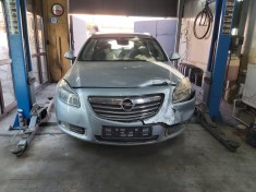 Opel Insignia avariat foto