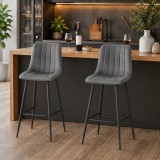 Cumpara ieftin Set 2 scaune de bucatarie/bar, Artool, Pozza, catifea gri inchis, picioare metal negru, 43x35x104 cm