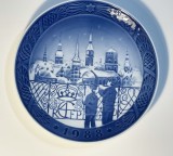 Farfurie portelan danez ROYAL COPENHAGEN, anul 1988, Ajunul Craciunului la Copenhaga, Farfurii