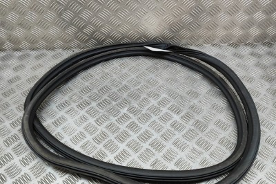 Garnitura ușă st&amp;acirc;nga spate AUDI Q7 4M 2017 OEM: 4M0833721 | 29373409 foto