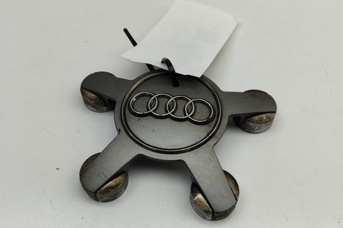 Capac de roata AUDI A6 Avant 4G5, C7, 4GD 2012 OEM: 4F0601165N | 31047643