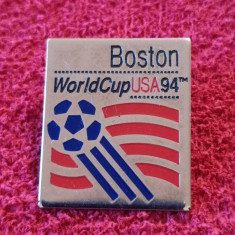 Insigna logo - Campionatul Mondial de Fotbal USA 1994 (Boston)