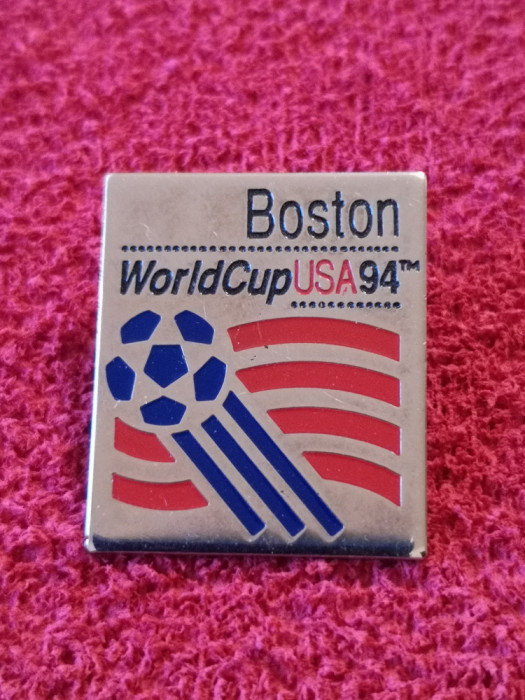 Insigna logo - Campionatul Mondial de Fotbal USA 1994 (Boston)