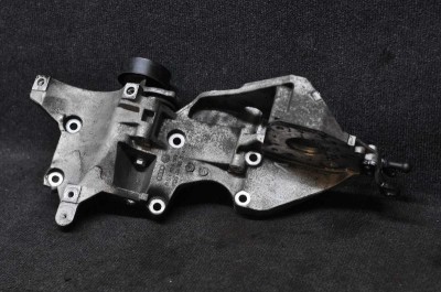 Suport alternator VW TIGUAN 5N_ 2009 OEM: 03L903143D 1606979 foto