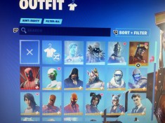 Vand cont de fortnite cu 85+ skinuri Discord:Iranyc#7201 foto